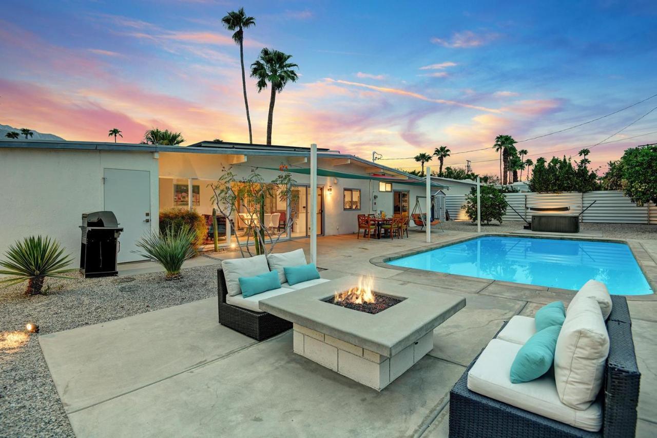 The Happy House Villa Palm Springs Exterior photo