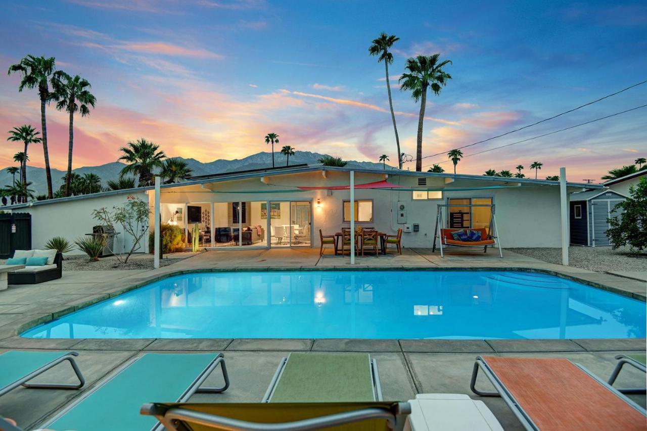 The Happy House Villa Palm Springs Exterior photo